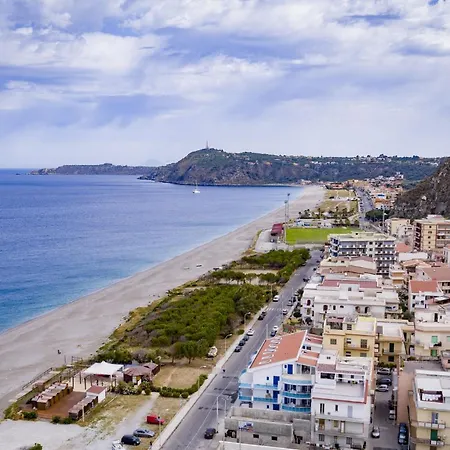 Le Antiche Mura -casa Con Giardino Milazzo
