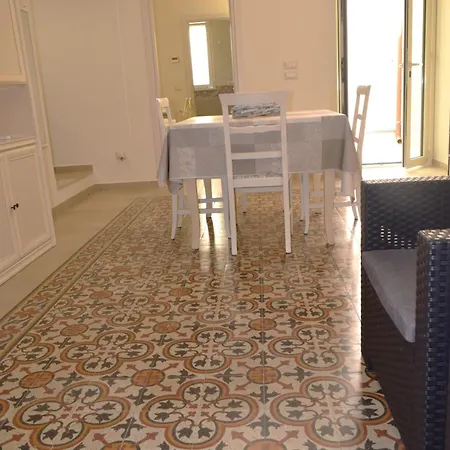 Le Antiche Mura -casa Con Giardino 公寓 米拉佐