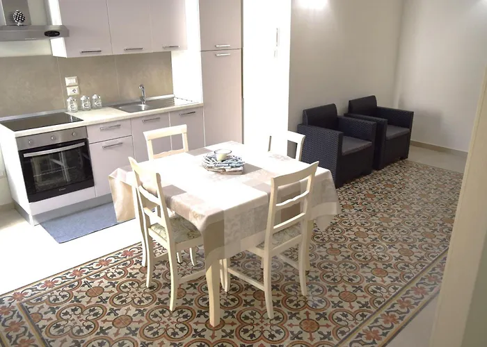 Le Antiche Mura -casa Con Giardino Апартаменты